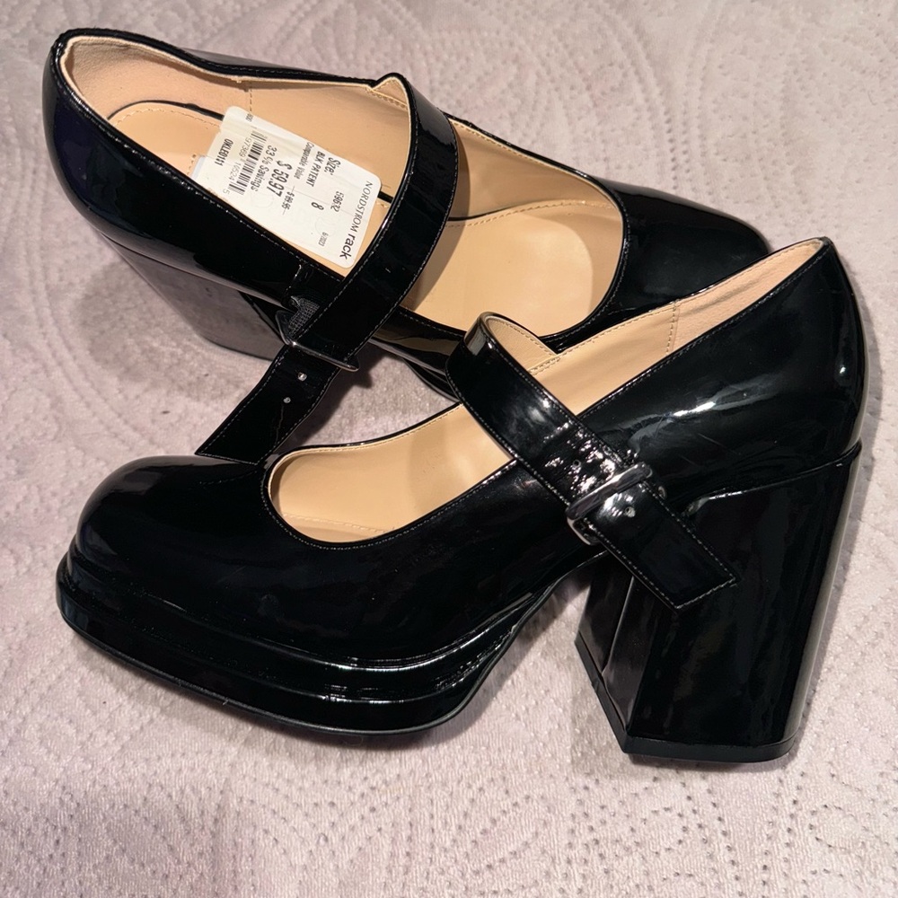 Steve Madden Pumps